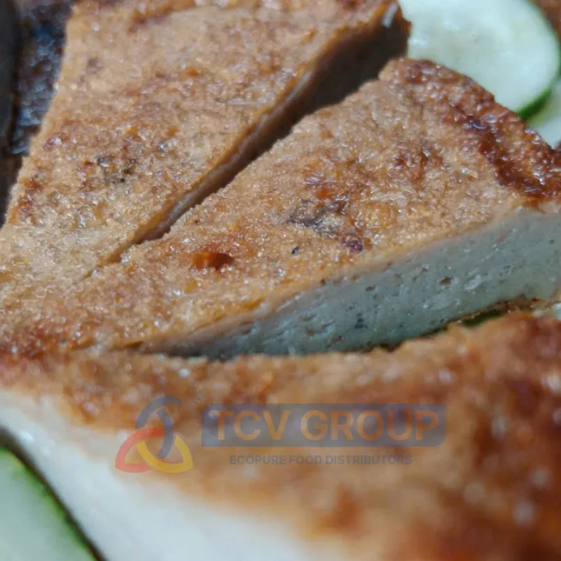 1-3-5 Chả cá chất lượng phải có độ dai tự nhiên và thơm mùi cá biển tươi