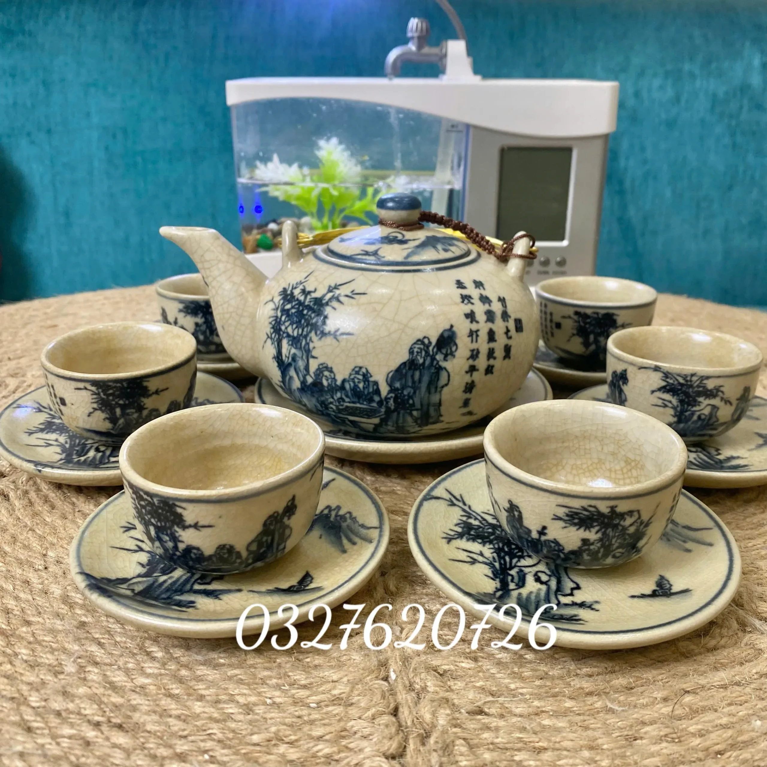 be1bb9920e1baa5m20chc3a9n20men20re1baa1n20trc3aan20bc3a0n20trc3a0-scaled-1 Thưởng trà và ngắm gốm Bát Tràng Một nét văn hóa tao nhã của người dân Sài Gòn