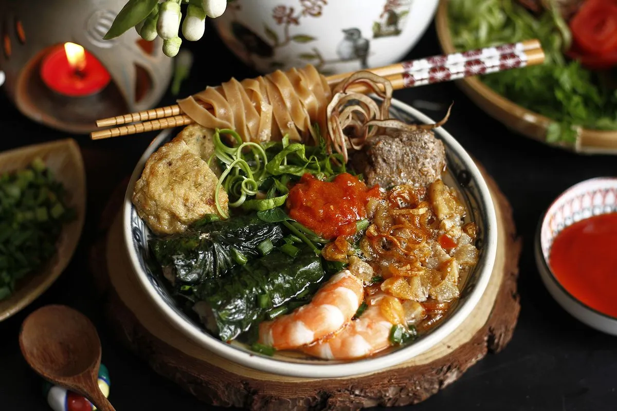 evqc1zq1 Thành phẩm bánh đa cua thơm ngon đậm đà hương vị truyền thống cho cả gia đình