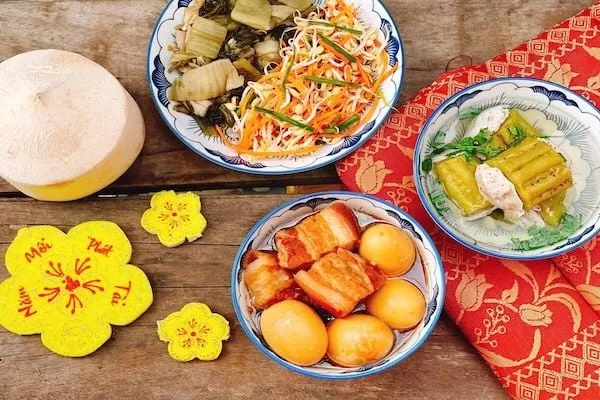 Món thịt kho hột vịt đậm đà bản sắc Tết phương Nam