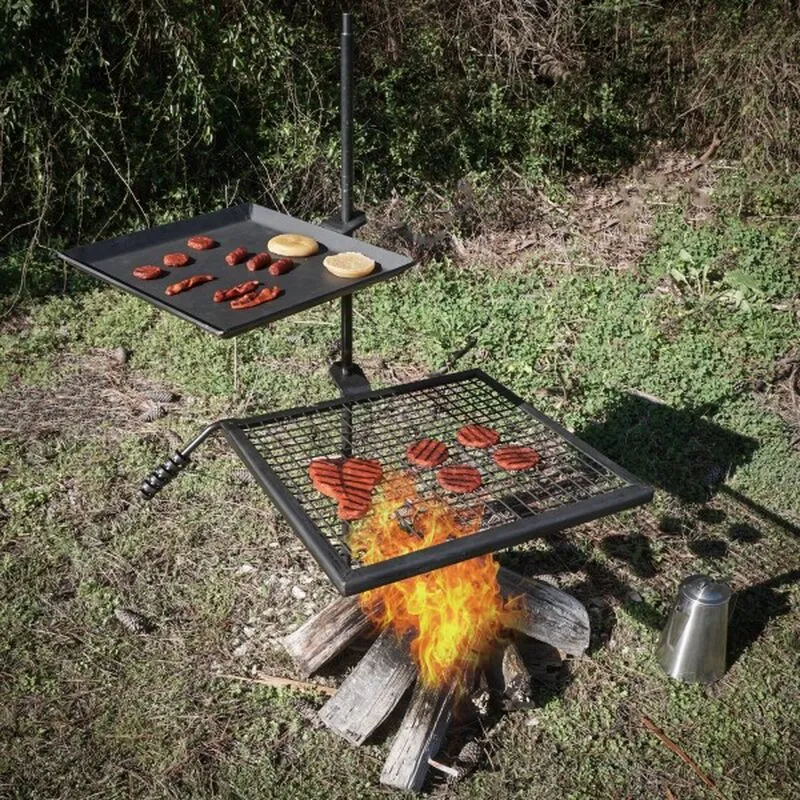 lam-bep-nuong-than-hoa-ngoai-troi-tu-che Kỹ thuật xoay ống tre trên lửa than quyết định độ chín đều của cơm