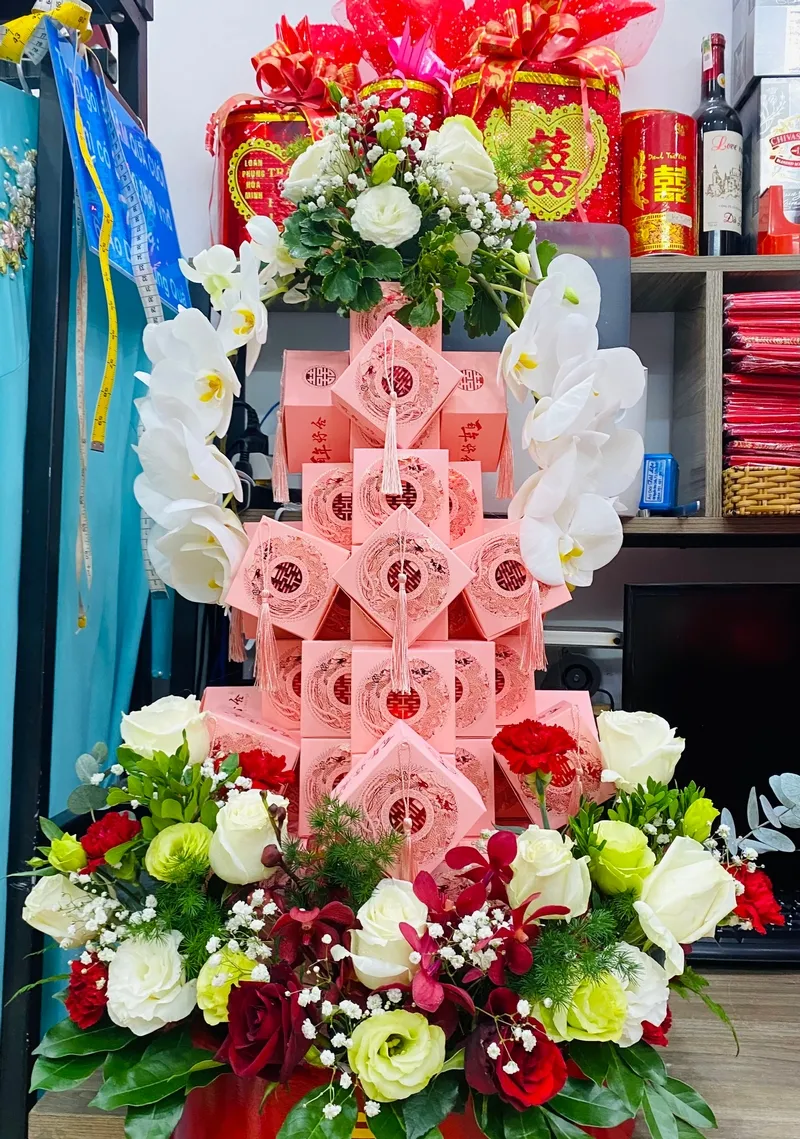 Bánh phu thê là thành phần không thể thiếu trong các nghi lễ cưới hỏi truyền thống tại Việt Nam