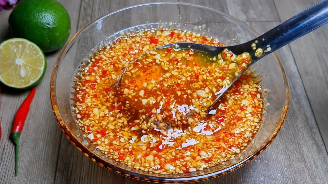 maxresdefault-111 Nước mắm trộn gỏi Linh hồn quyết định hương vị của món ăn