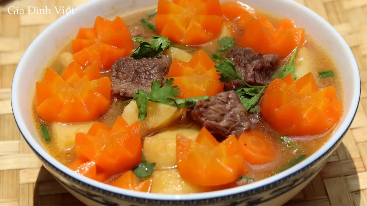 Lựa chọn thịt bò tươi và rau củ chất lượng là bước đầu tiên quan trọng
