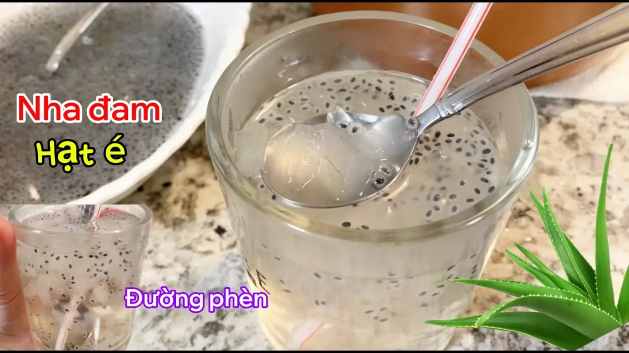 Chè hạt é nha đam đường phèn là thức uống giải nhiệt và hỗ trợ gan tuyệt vời