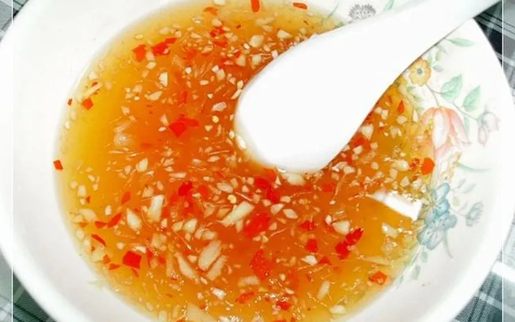 Nguyên liệu tươi ngon là nền tảng cho một chén nước chấm chuẩn vị