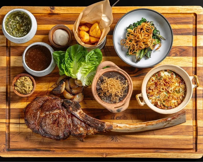 restaurants-in-district-1 Sự đa dạng trong phong cách ẩm thực tại các địa điểm tổ chức sự kiện Quận 1