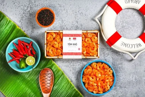 Sự kết hợp giữa rau củ và hải sản khô tạo nên vị ngọt Umami tự nhiên hoàn hảo