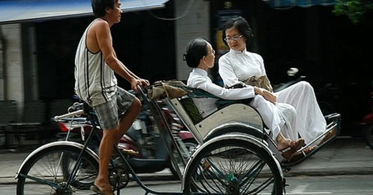 Những cung đường xanh mát là lộ trình lý tưởng cho chuyến du ngoạn bằng xích lô
